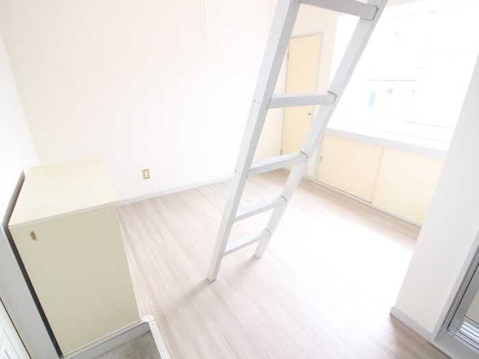 物件内観写真21　(居室)