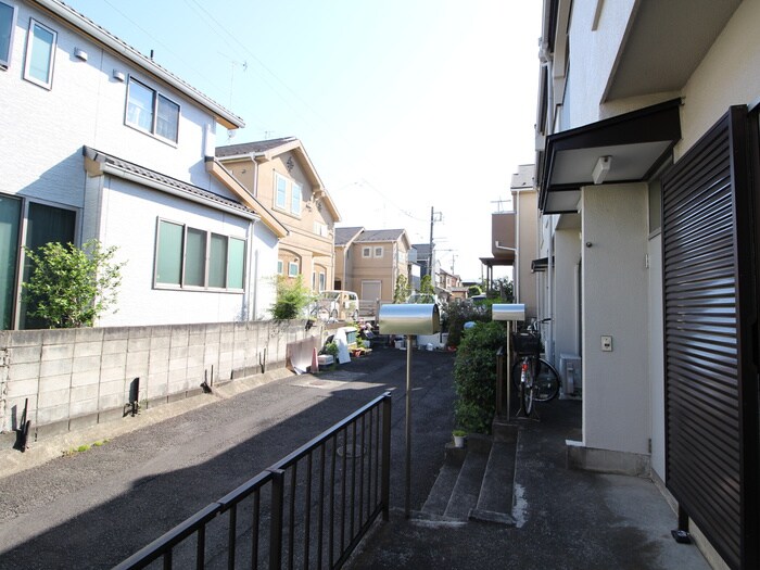 物件外観写真3　(周辺環境)