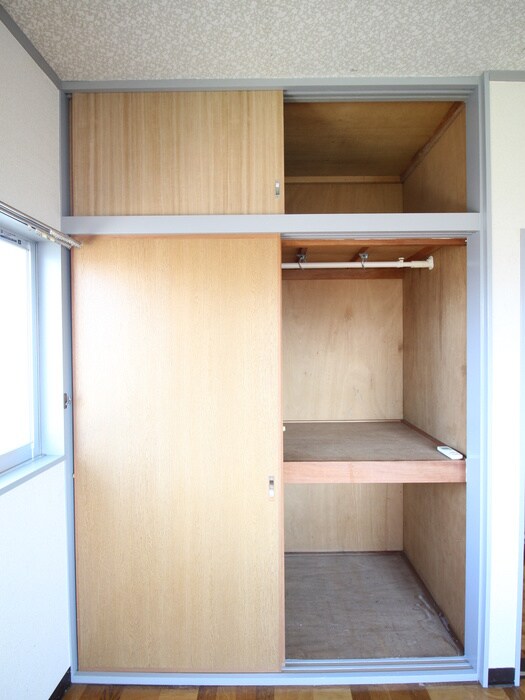 物件内観写真11　(収納)