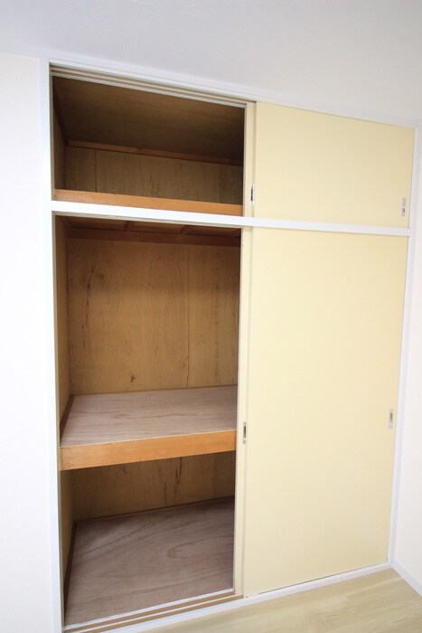 物件内観写真9　(収納)