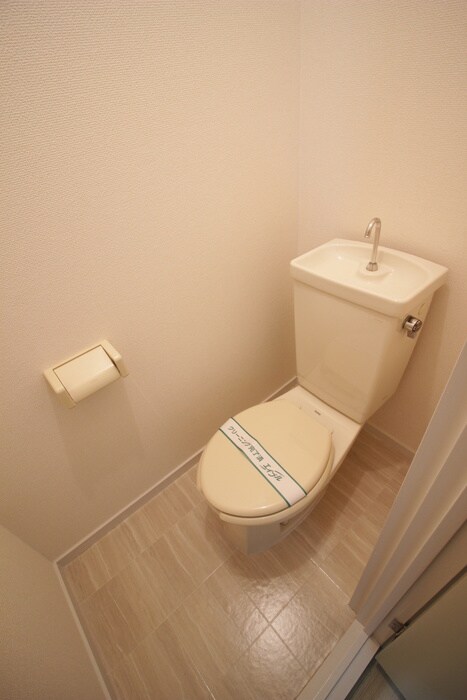 物件内観写真11　(トイレ)