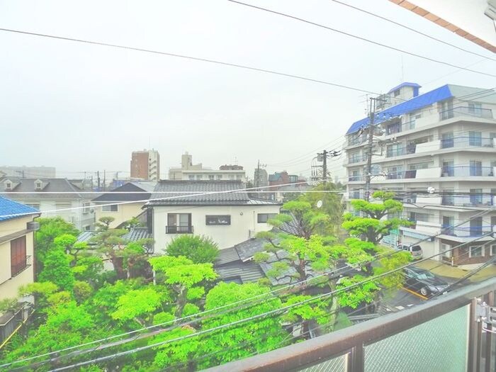 物件内観写真20　(室内からの展望)