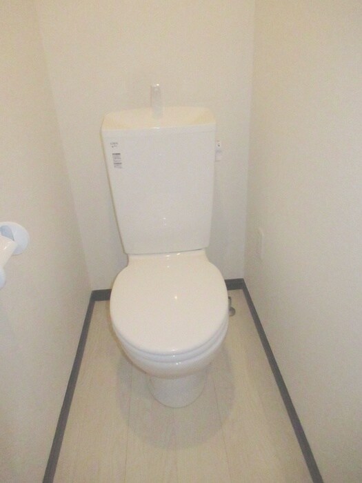 物件内観写真12　(トイレ)