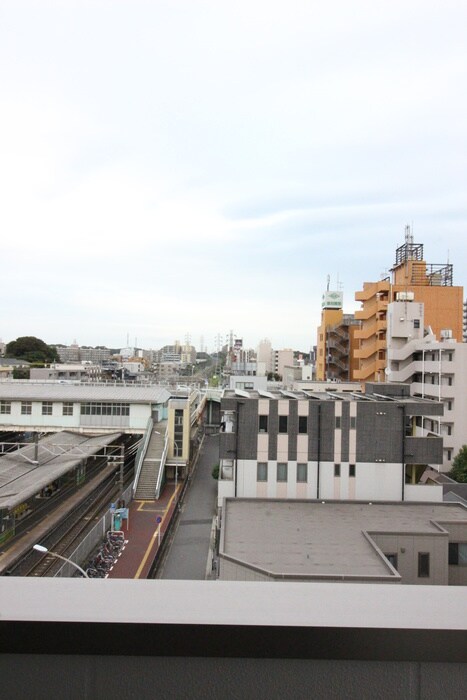 物件内観写真19　(室内からの展望)