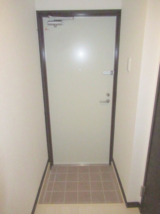 物件内観写真20　(玄関)