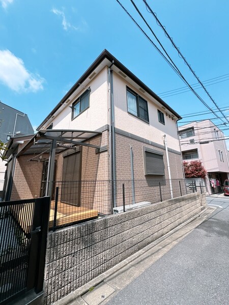 上四ハミングハウス外観写真