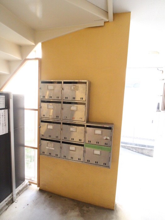 物件外観写真6　(建物設備)