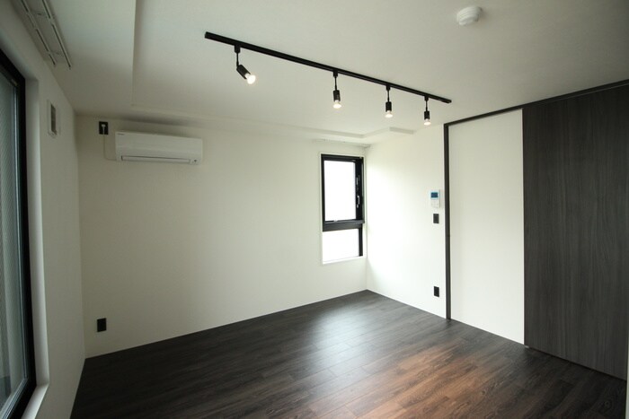 物件内観写真10　(居室)