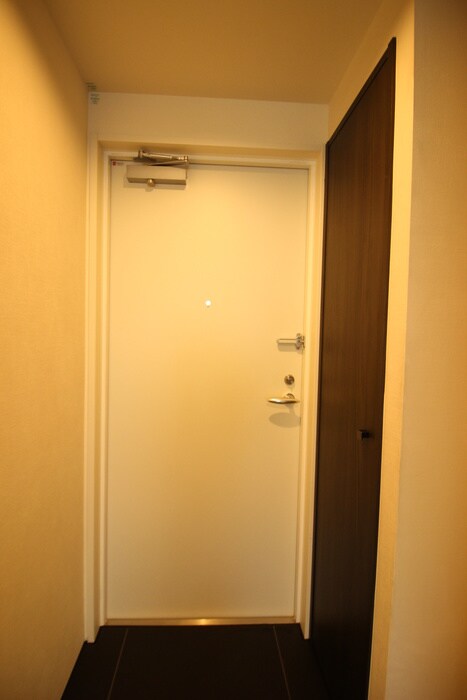 物件内観写真21　(玄関)