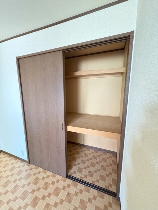 物件内観写真9　(収納)