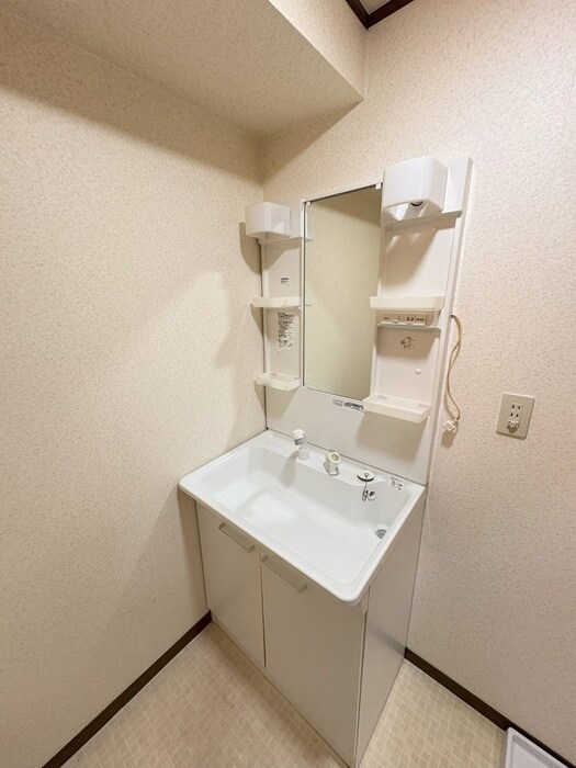 物件内観写真12　(洗面)