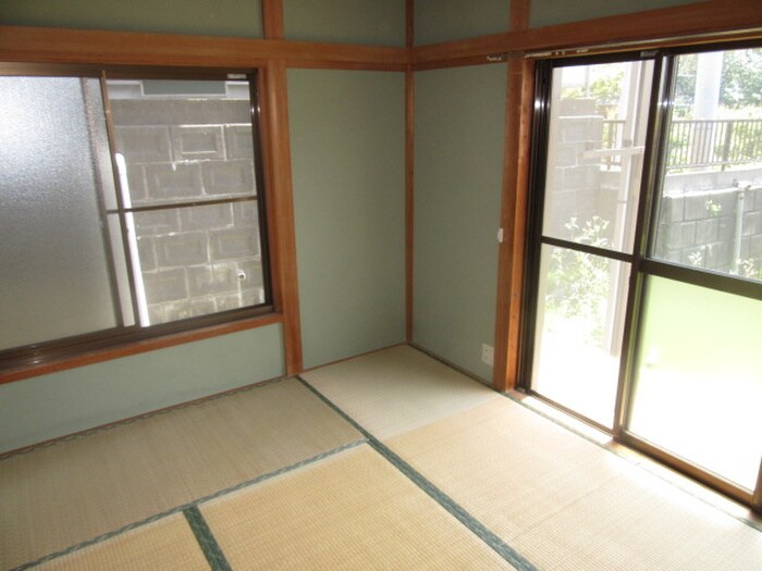 物件内観写真13　(居室)