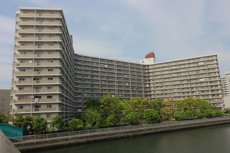 ｲﾄｰﾋﾟｱ東陽町ﾏﾝｼｮﾝＣ棟(１２１)外観写真