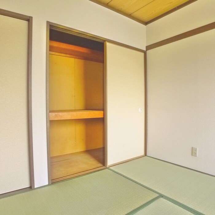 物件内観写真14　(収納)