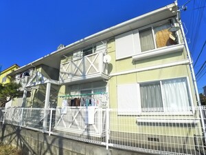 平松ハイツA棟外観写真