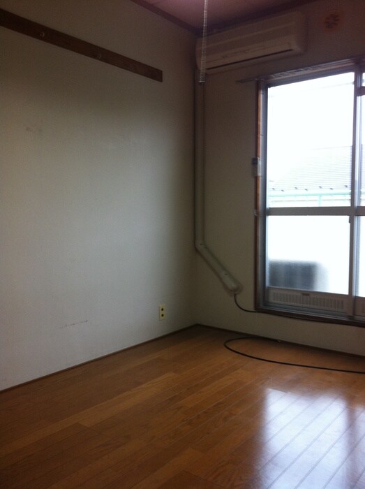 物件内観写真7　(居室)