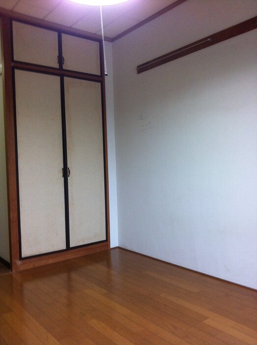 物件内観写真10　(居室)