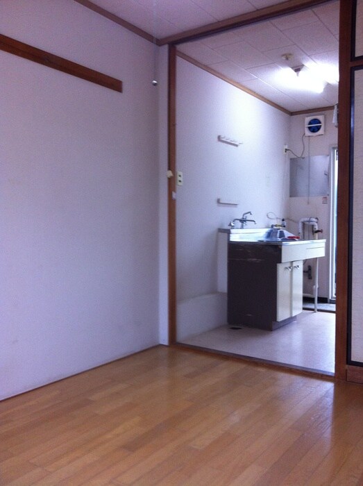 物件内観写真12　(居室)