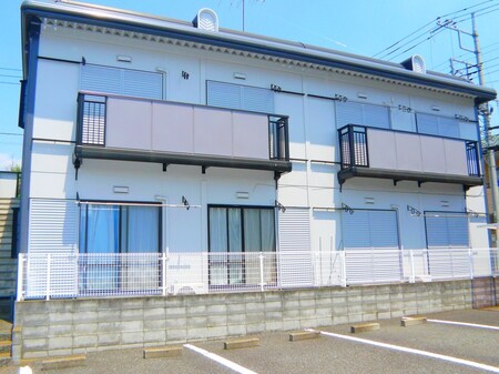 グリーンハイム2号館外観写真