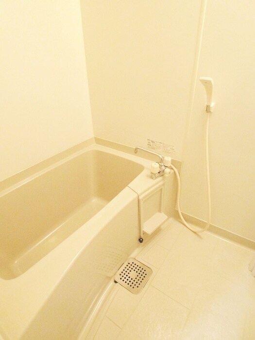 物件内観写真10　(バス／シャワールーム等)