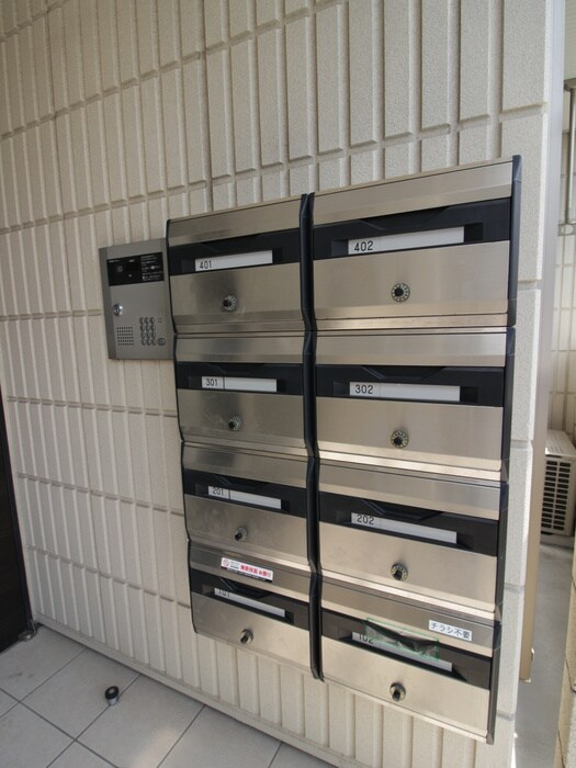 物件外観写真6　(建物設備)