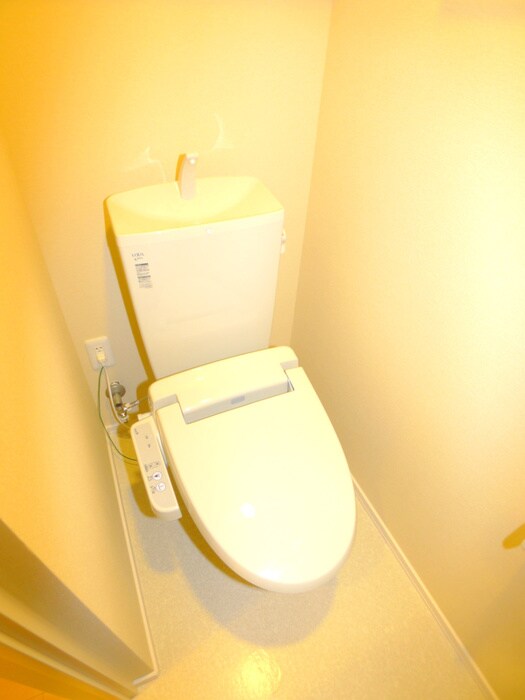 物件内観写真14　(トイレ)