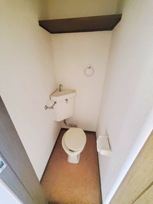 物件内観写真12　(トイレ)