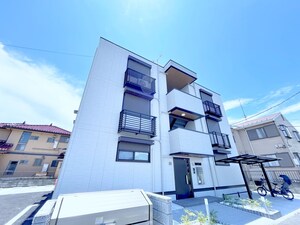 メルヴェーユイイダ芝原外観写真