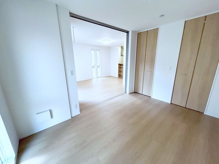 物件内観写真11　(居室)