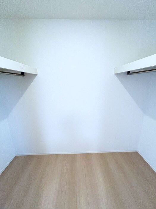 物件内観写真13　(収納)