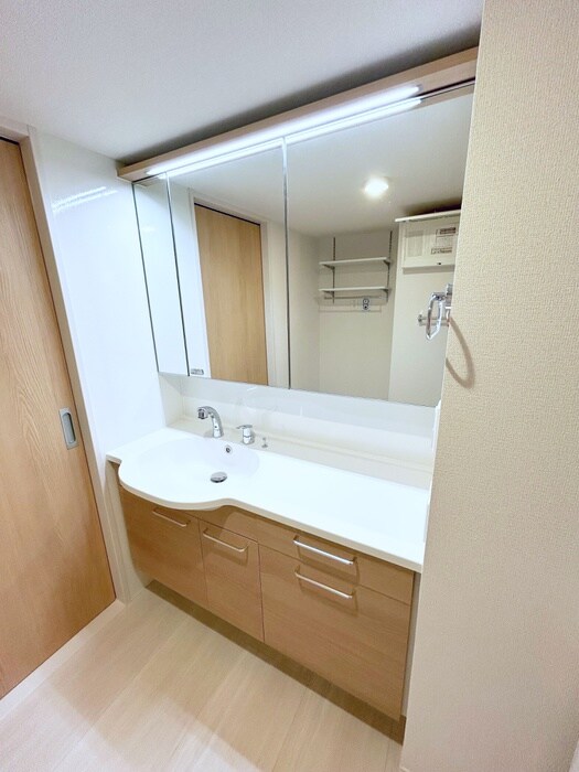 物件内観写真17　(洗面)