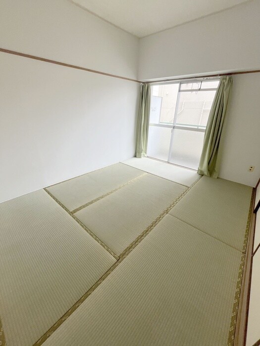 物件内観写真6　(居室)