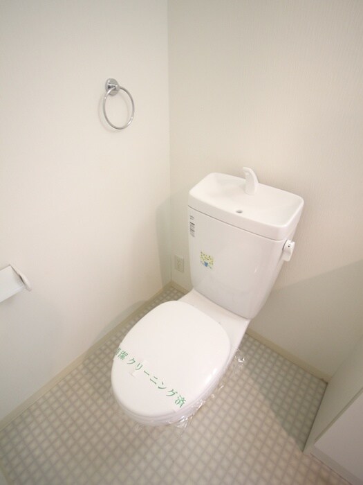 物件内観写真13　(トイレ)