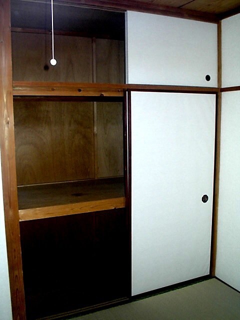 物件内観写真10　(収納)