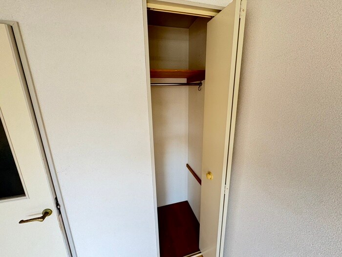 物件内観写真13　(収納)