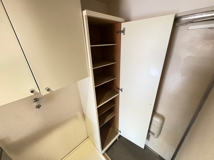 物件内観写真14　(靴箱)