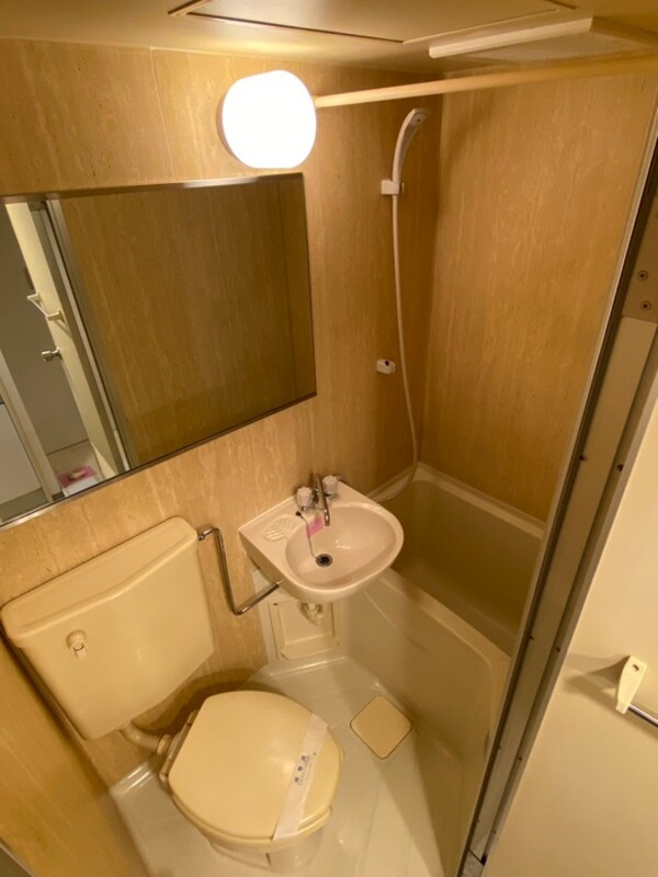 バス／シャワールーム等