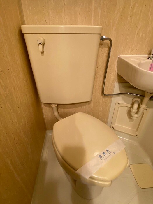 物件内観写真18　(トイレ)