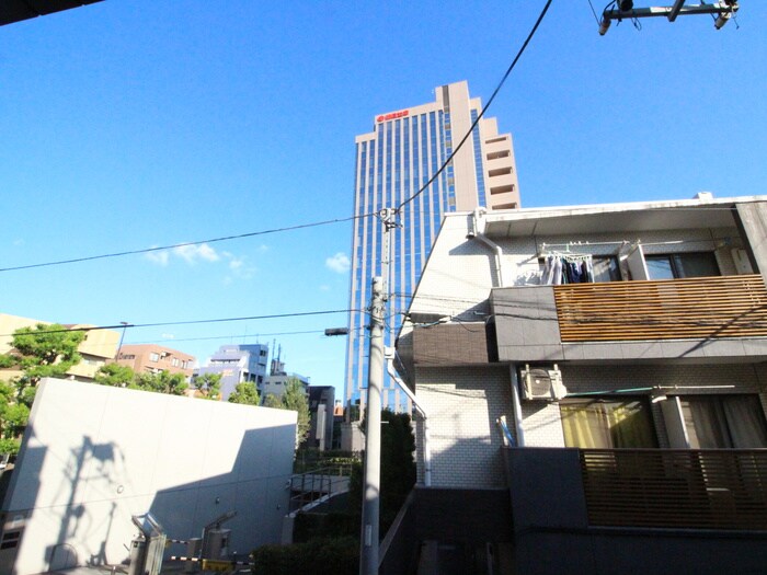 物件内観写真22　(室内からの展望)