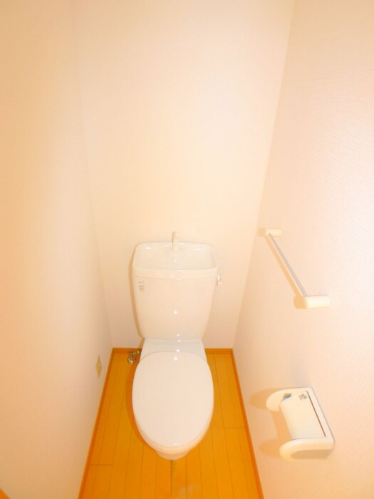 物件内観写真18　(トイレ)