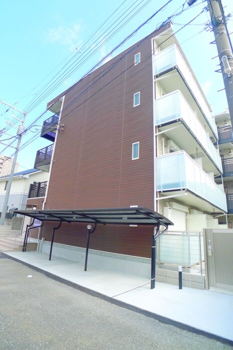 物件外観写真1　(外観写真)