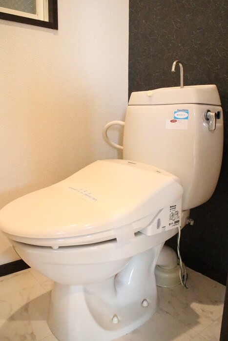 物件内観写真12　(トイレ)