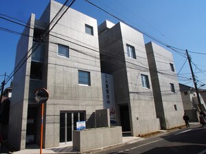 Cave de carre外観写真