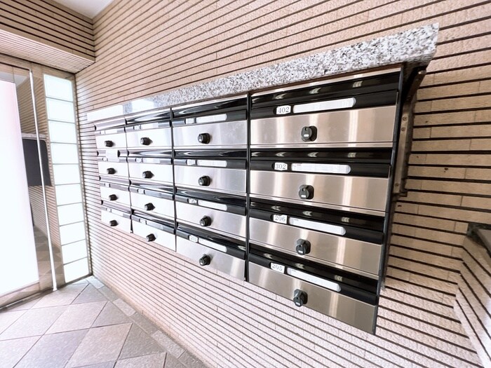 物件外観写真4　(建物設備)