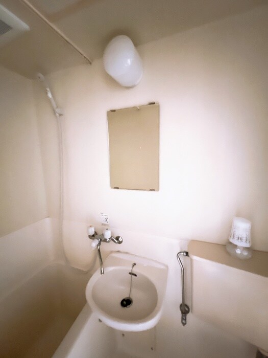 物件内観写真12　(洗面)