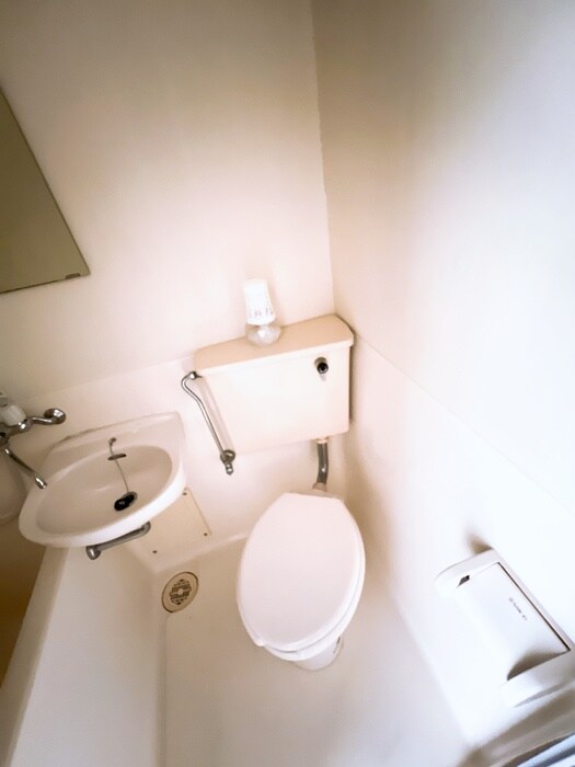 物件内観写真13　(トイレ)