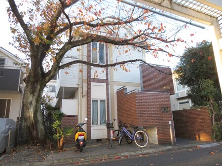 レオパレスゆき外観写真