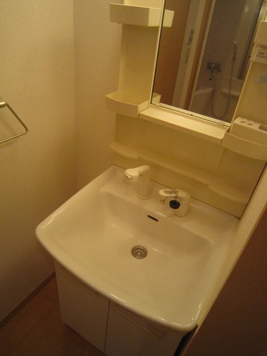 物件内観写真9　(洗面)