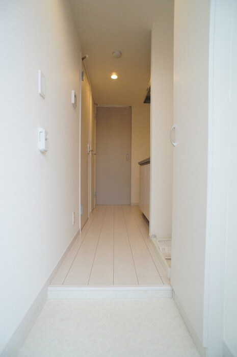 物件内観写真17　(玄関)