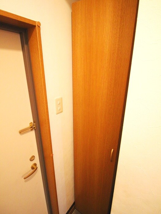 物件内観写真18　(靴箱)